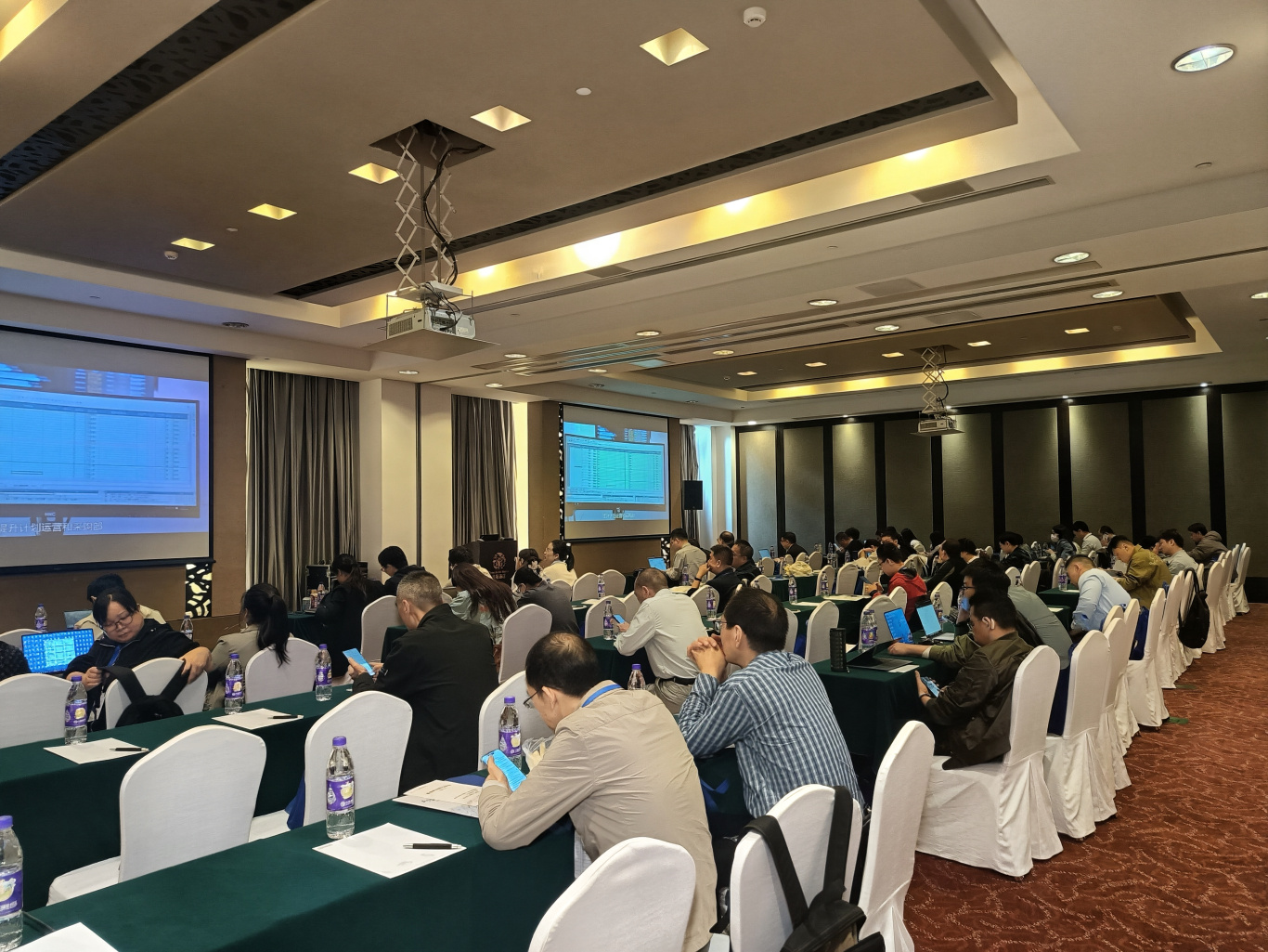 AI融合·智链未来｜2025 AsprovaX微优微科技中国用户交流会成功举办